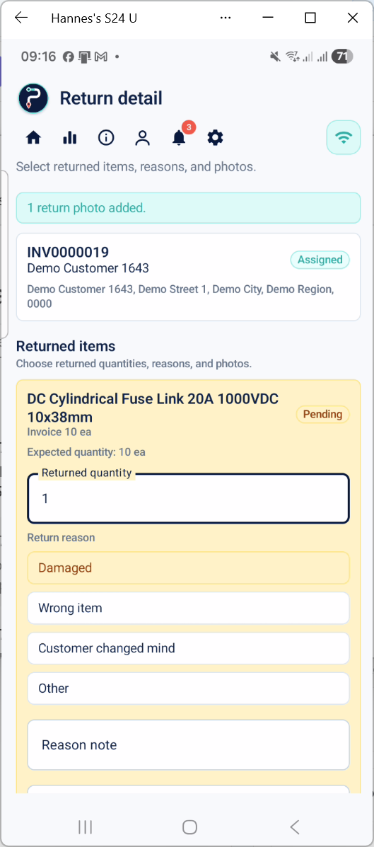 PODsync Driver showing return details, returned quantity, and reason capture.